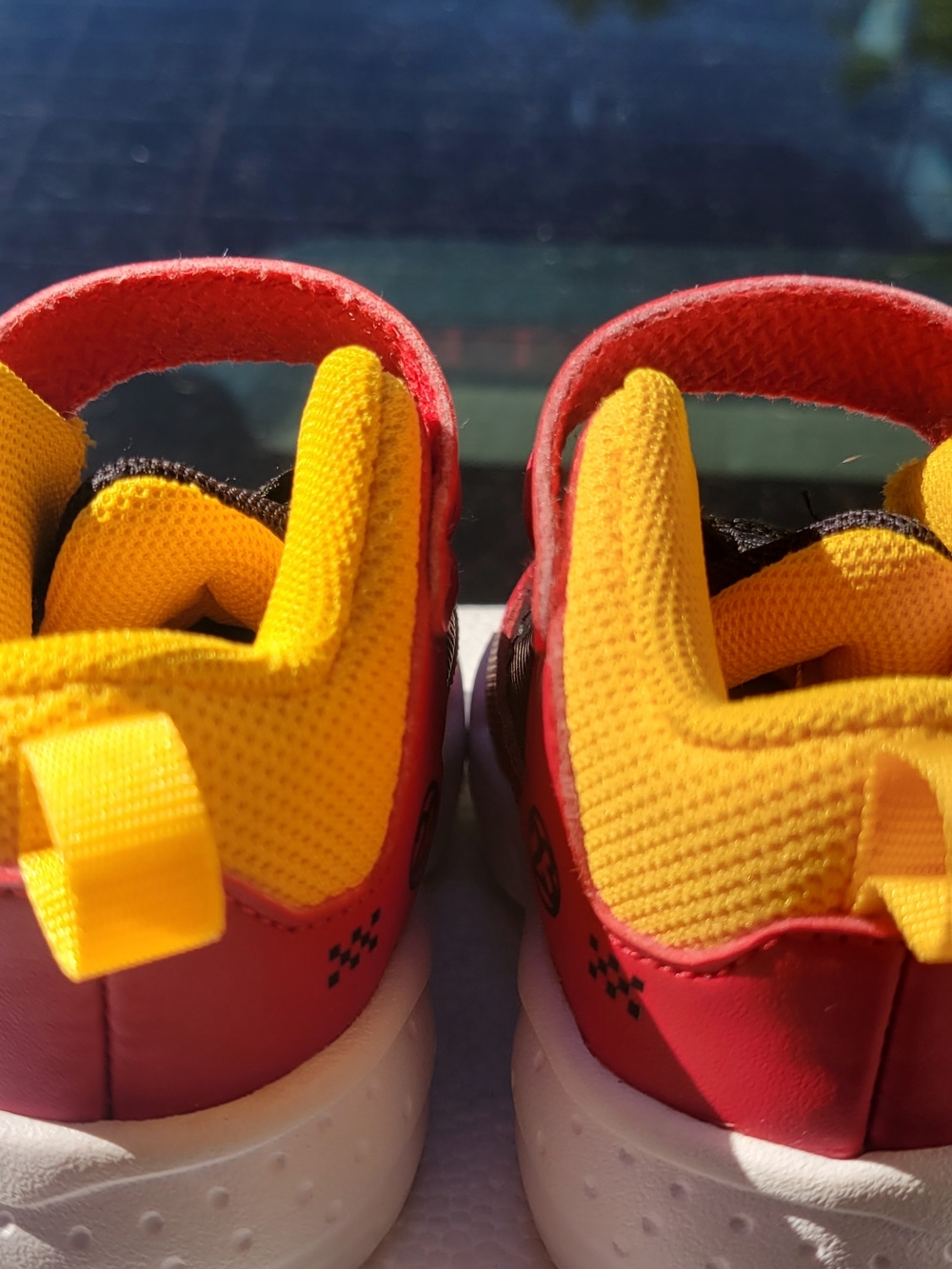 N8ke Jordan Kids Black, Red & Yellow Sneaker Shoes 4c - Picture 6 of 9